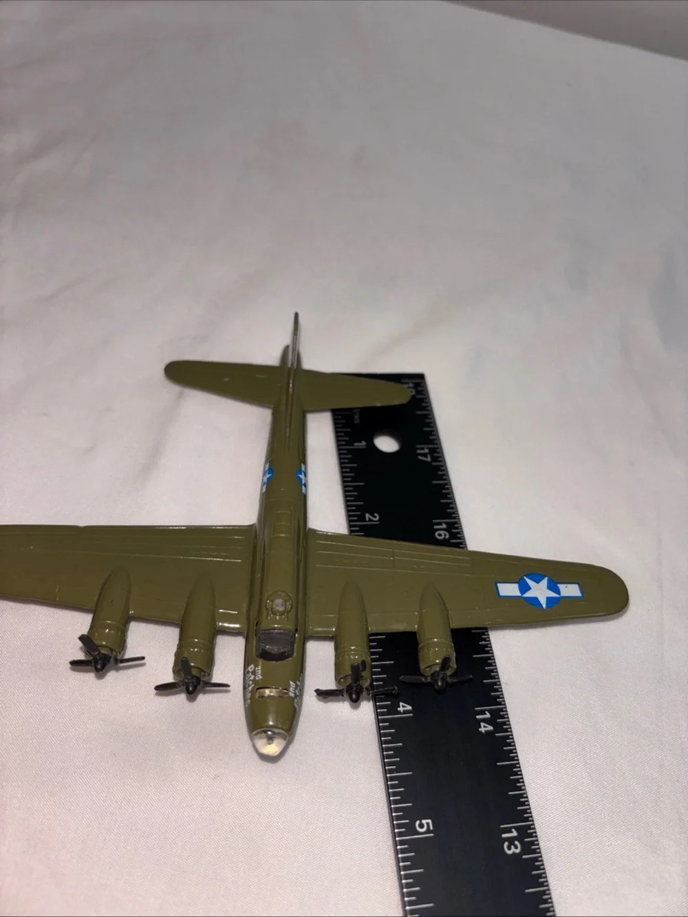 B17 Flying Fortress Military Bomber Play Plane Toy - Olive Green